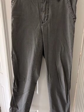 Old Navy Women’s OG Chino Pants in Charcoal Gray M